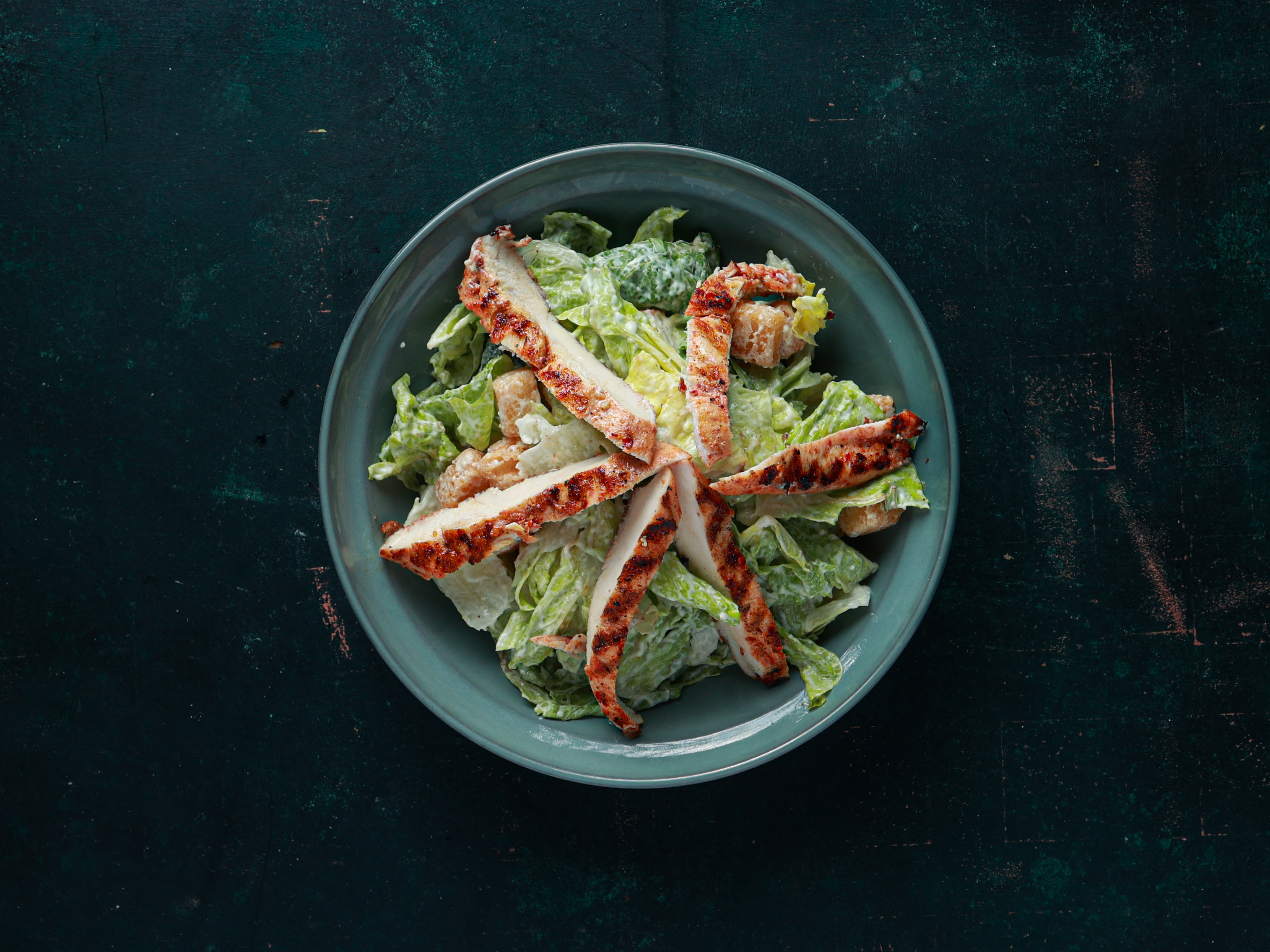 Tavuklu Sezar Salata